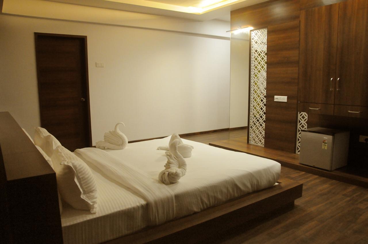 Hotel 3 Leaves Kolhapur Luaran gambar